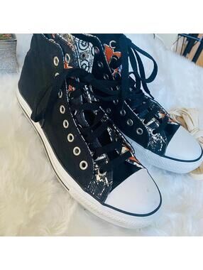 Converse All Star High-Top Sneakers with Graphic Inner Lining Size 9.5